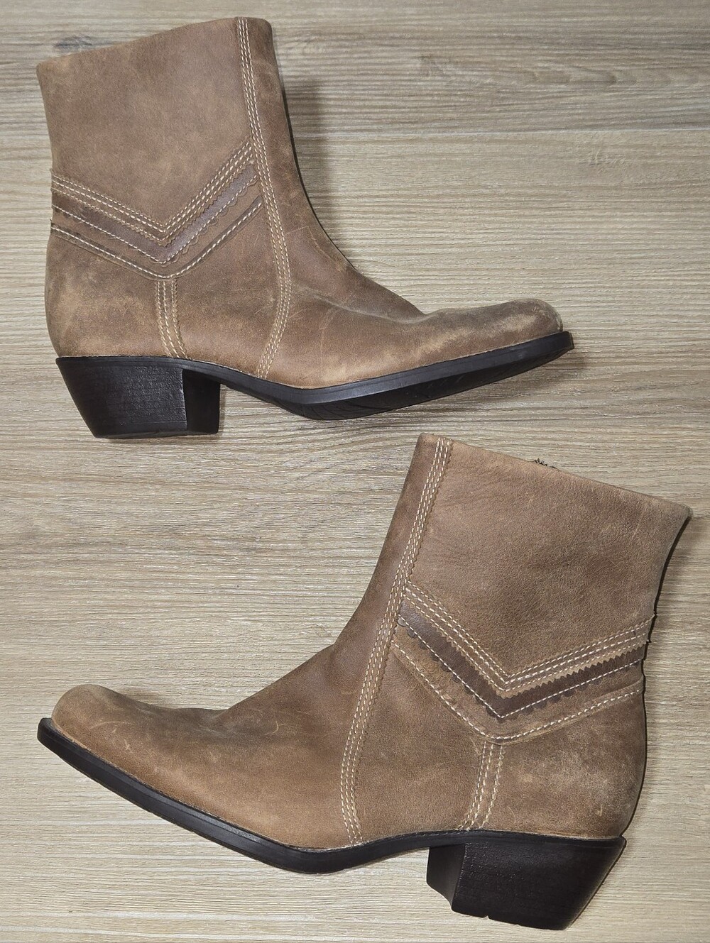 Vintage Artisan Women's Brown Suede Ankle Booties